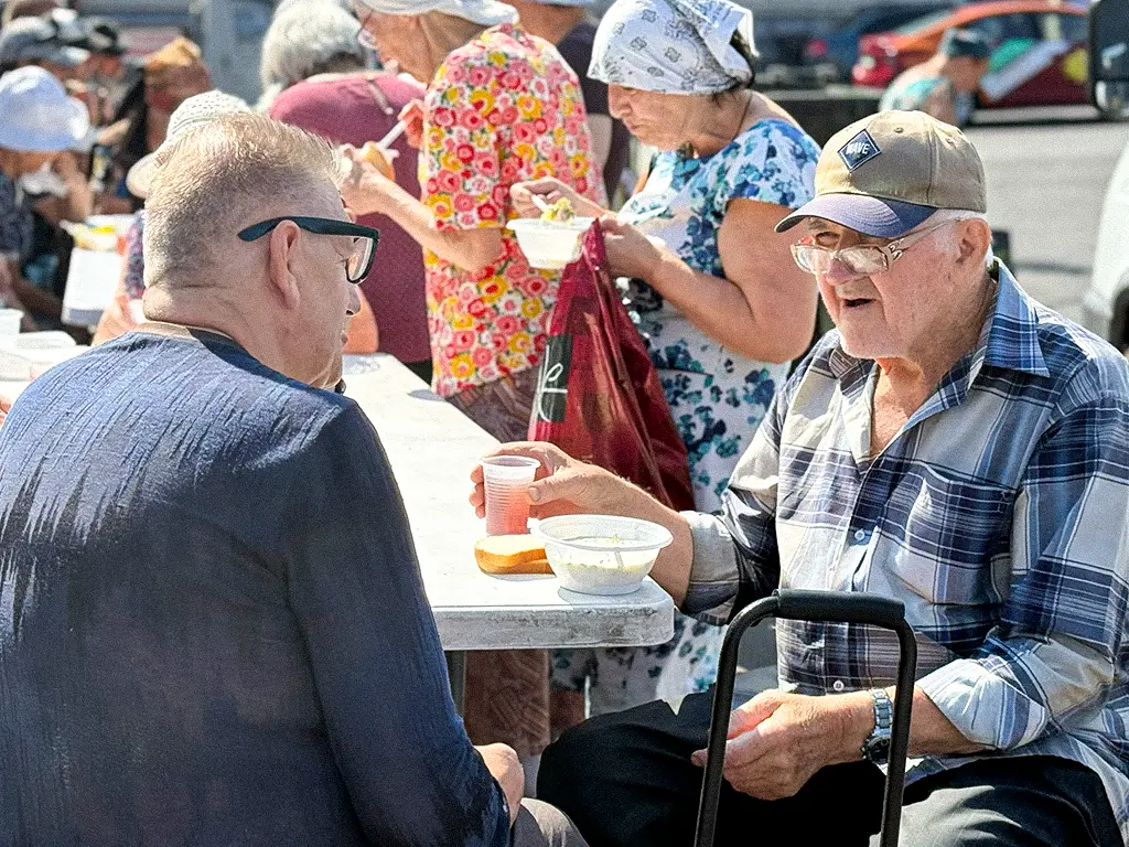 Выдача обедов